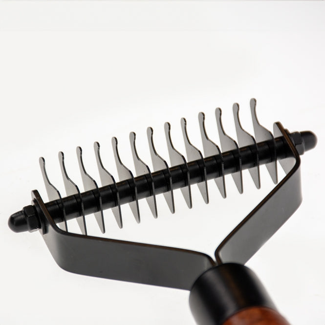EBI Noir Japandi Trimmstriegel mit Klingen