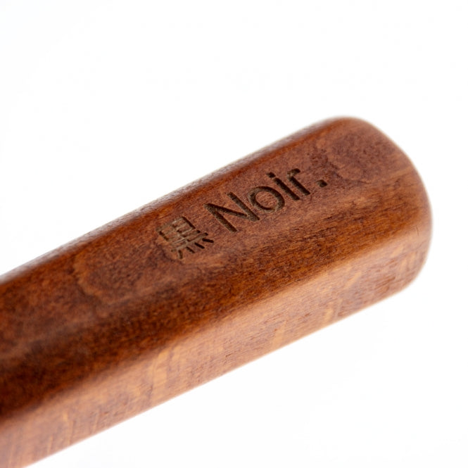 EBI Noir Japandi Trimmstriegel mit Klingen