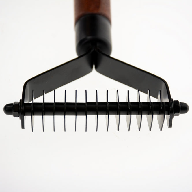 EBI Noir Japandi Trimmstriegel mit Klingen