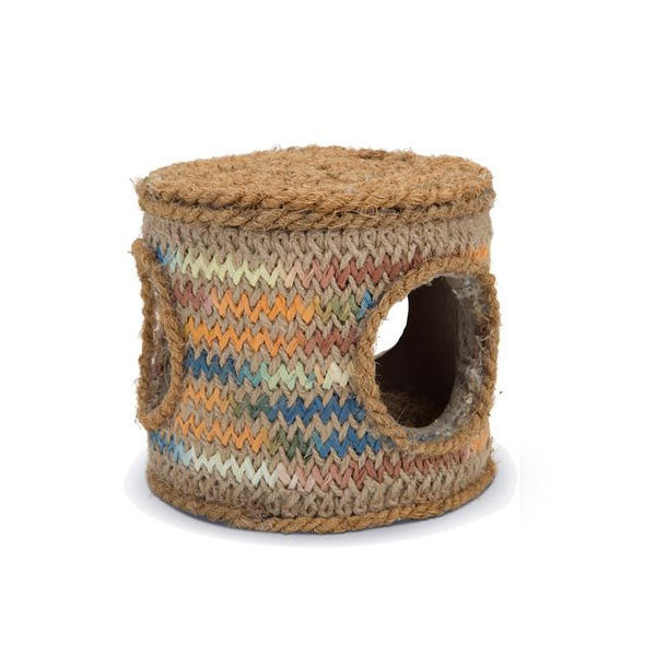 Tonne mit Kokosnussseil