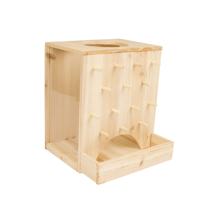Buddel- und Kletterturm aus Holz