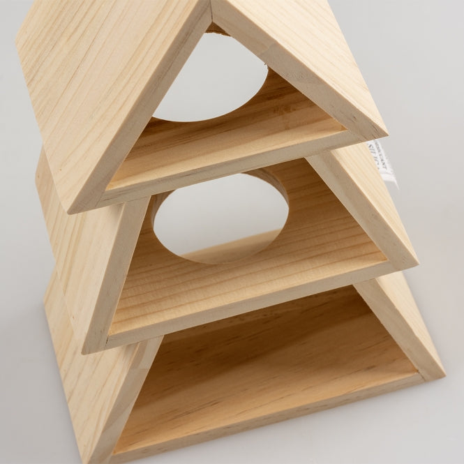 Kletterbaum aus Holz