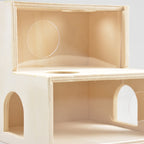 Kletterhaus aus Holz u. Plexiglas