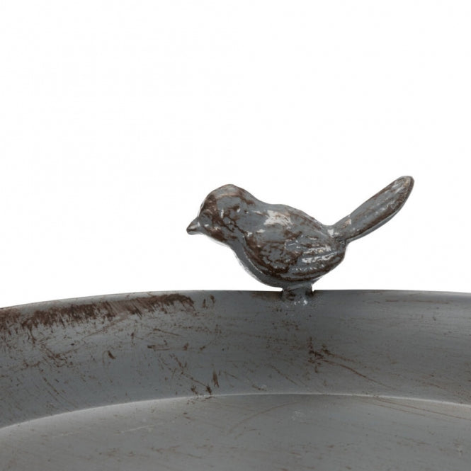 Vogeltränke aus Metall