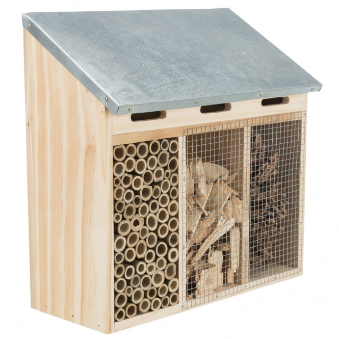 Dreigeteiltes Insektenhotel