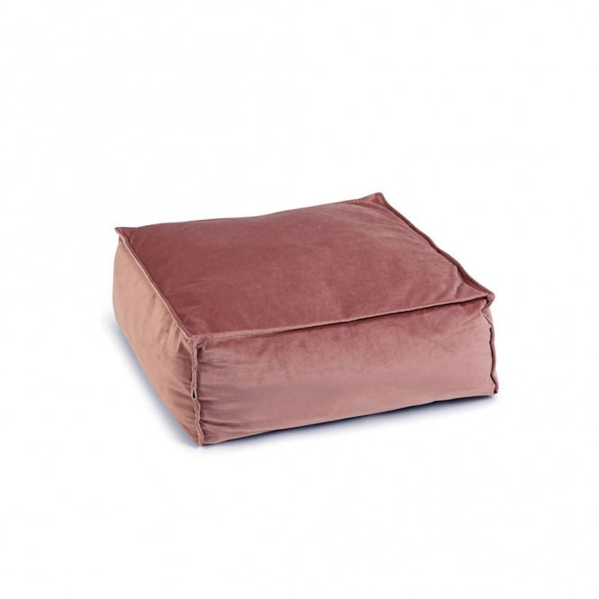 Designed by Lotte Katzenkissen Velveti Pink