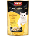 Zartes Hühnchenfilet mit feinem Käse veredelt für ein besonders cremiges Geschmackserlebnis und anspruchsvolle Katzen mit Sinn für besondere Genussmomente.